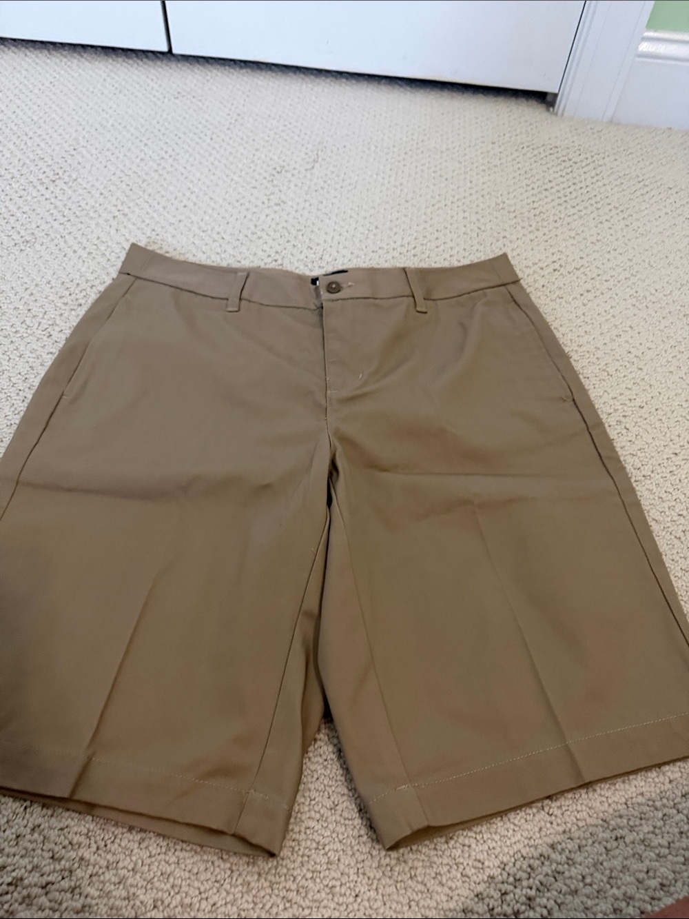 Lands' End Women’s Tan Flat-Front Shorts